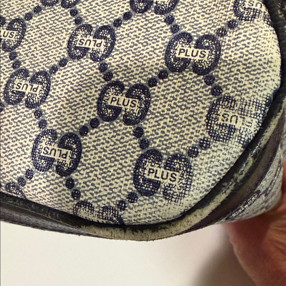 Vintage Gucci Plus handbag Beautiful iconic monogram model There are minor flaws - Picture 7 of 10